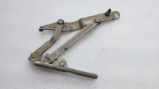 Петля крышки багажника Kia Magentis