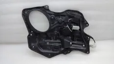 Стеклоподъемник Mazda 3