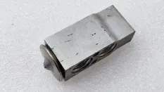 Клапан кондиционера Kia Magentis