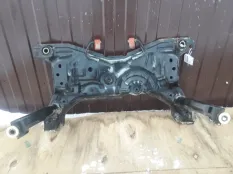 Подрамник Mazda 3