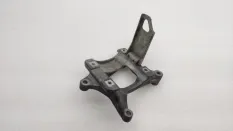 Кронштейн компрессора кондиционера Subaru Forester