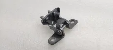 Петля двери Mitsubishi ASX
