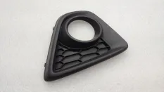 Рамка противотуманной фары Mazda CX-5