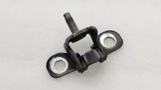 Петля двери багажника Ford Kuga