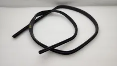 Уплотнитель проема двери Ford Focus