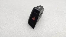 Кнопка аварийной сигнализации Audi A4