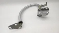 Петля крышки багажника Audi A4