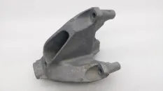 Кронштейн двигателя Audi A4