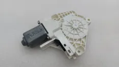 Моторчик стеклоподъемника Audi A4