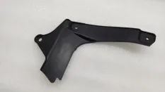 Уплотнитель крыла Lexus RX450h