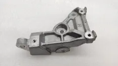 Кронштейн компрессора кондиционера Lexus RX450h