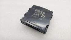 Блок управления парктроником Toyota Camry