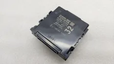 Блок управления парктроником Toyota Camry