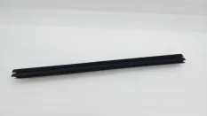 Уплотнитель стекла двери Toyota Camry