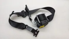 Ремень безопасности Volkswagen Passat