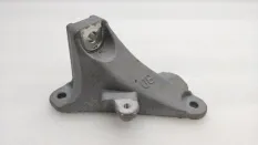 Кронштейн двигателя Toyota Camry