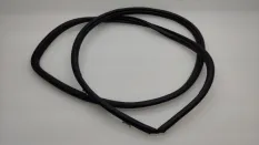 Уплотнитель проема двери Toyota Camry