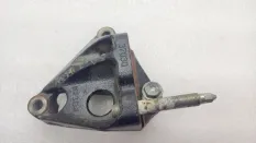 Кронштейн двигателя Lexus NX200