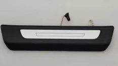 Накладка порога Audi Q8