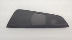 Решетка динамика Audi Q8