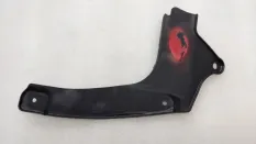 Уплотнитель крыла Lexus RX450h