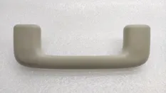 Ручка потолка Mitsubishi Outlander