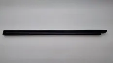 Уплотнитель стекла двери Toyota Camry