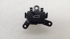 Кнопка открывания багажника Kia K5
