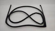 Уплотнитель двери Kia K5