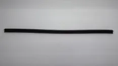 Уплотнитель двери Toyota Camry