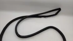 Уплотнитель проема двери Toyota Camry