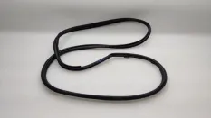 Уплотнитель проема двери Toyota Camry