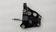 Кронштейн двигателя Lexus NX300H