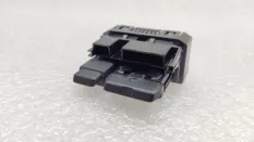 Кнопка Toyota Camry