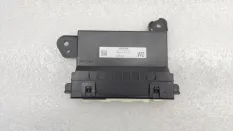 Блок электронный Toyota Camry