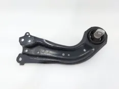 Рычаг подвески Toyota RAV4