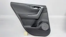Обшивка двери Toyota RAV4