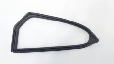 Уплотнитель стекла двери Hyundai Sonata
