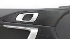 Обшивка двери Kia Ceed