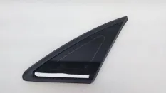 Стекло кузовное глухое Kia Ceed