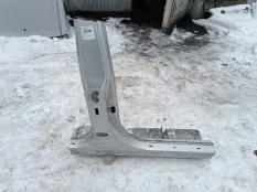 Порог со стойкой Toyota Camry