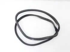 Уплотнитель проема двери Hyundai Santa Fe