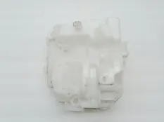 Бачок омывателя Mitsubishi Outlander