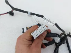Проводка двери Nissan X-Trail