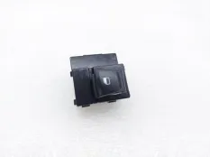 Кнопка стеклоподъемника Hyundai Solaris