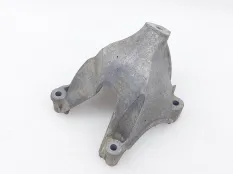 Кронштейн двигателя Audi A6