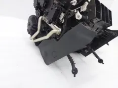 Корпус отопителя Audi A6