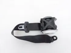 Ремень безопасности центральный Audi A6