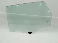 Стекло двери Kia Ceed