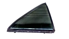 Форточка Toyota Camry